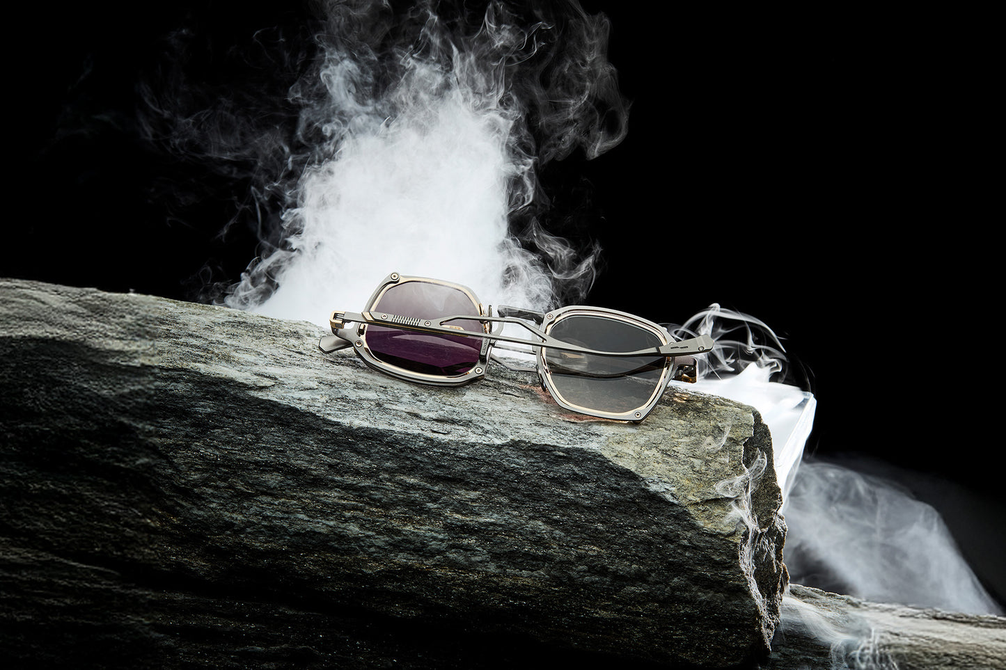 MOVITRA - TRINITAS 01 / C2 LIMITED