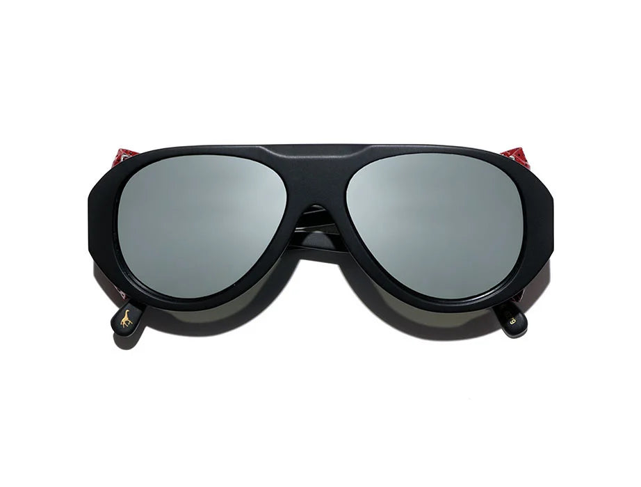 L.G.R - SAND FLAP / Black Matt