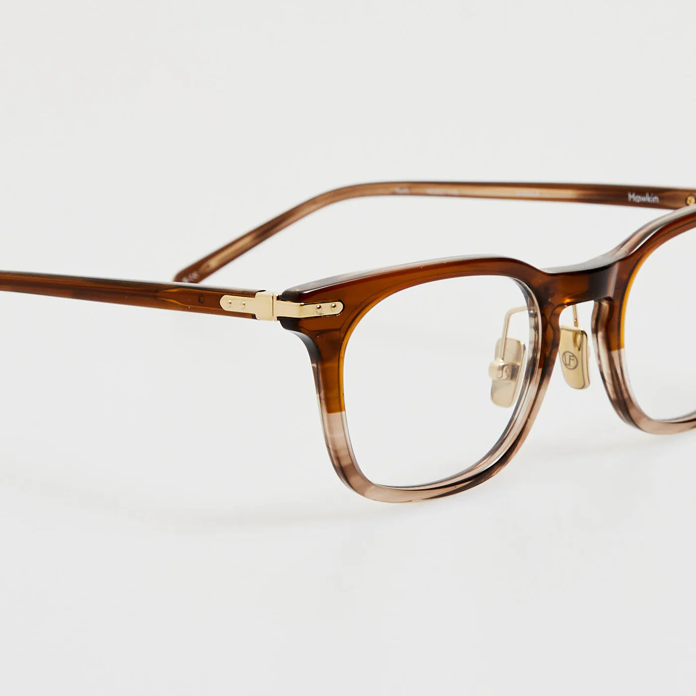 LINDA FARROW - HAWKIN RX / Caramel Horn