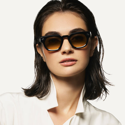 T HENRI - TUATARA / Shadow II